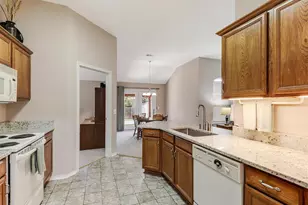 2109 Lilac Cir, McKinney, TX 75071 - Photo 11