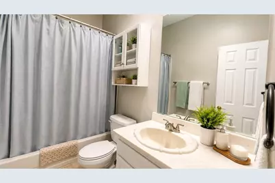 8708 Wellington Road, Irving, TX 75063 - Photo 15