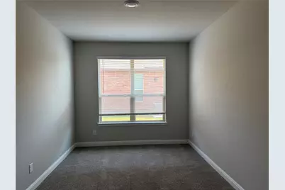 5213 Meadow Lane, Krum, TX 76249 - Photo 9