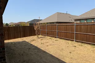 5213 Meadow Ln, Krum, TX 76249 - Photo 19