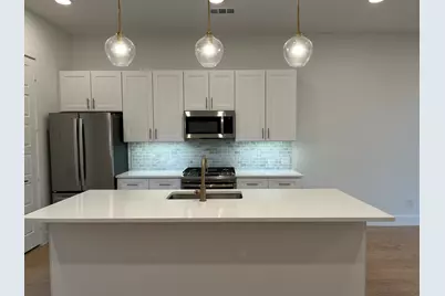 2610 Kimsey Drive #205, Dallas, TX 75235 - Photo 11
