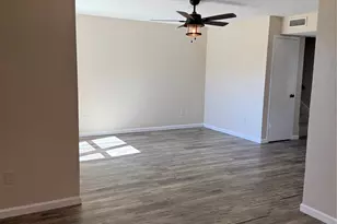 2114 Westmoor Pl, Arlington, TX 76015 - Photo 17