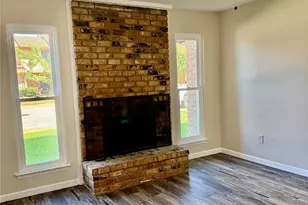 2114 Westmoor Pl, Arlington, TX 76015 - Photo 5