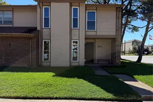 2114 Westmoor Pl, Arlington, TX 76015 - Photo 3