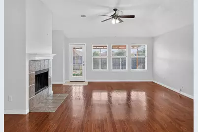 3526 Sedona Drive, Grand Prairie, TX 75052 - Photo 9