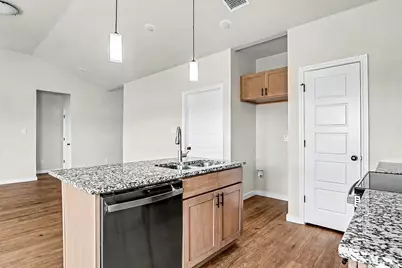 212 Marble Creek Drive, Fort Worth, TX 76131 - Photo 11