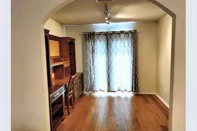 309 Odell Street, Cleburne, TX 76033 - Photo 9