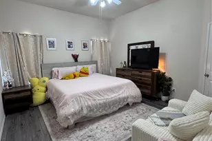 6812 Wilhelmina Dr, Dallas, TX 75237 - Photo 3