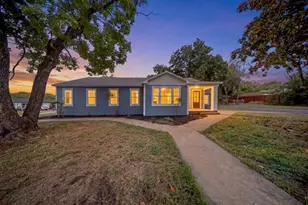 610 N Shawnee St, Ennis, TX 75119 - Photo 1
