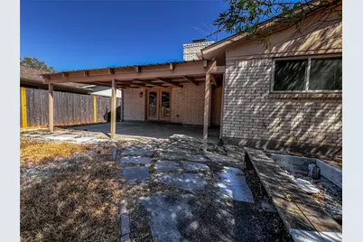 8945 Flicker Lane, Dallas, TX 75238 - Photo 23