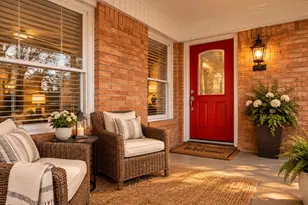1311 S Edgefield Ave, Dallas, TX 75208 - Photo 3