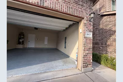 217 Barrington Lane, Lewisville, TX 75067 - Photo 19