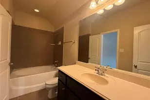 217 Barrington Ln, Lewisville, TX 75067 - Photo 11