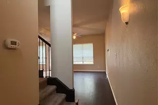 217 Barrington Ln, Lewisville, TX 75067 - Photo 9