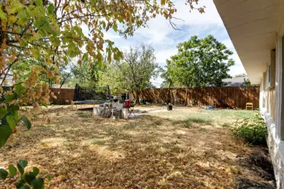 13320 Glenside Drive, Farmers Branch, TX 75234 - Photo 19