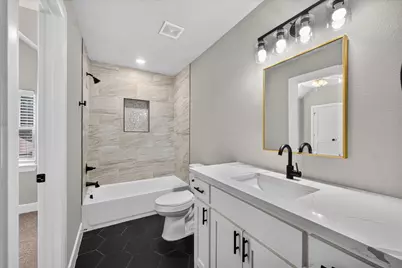 423 W Monterey Street, Denison, TX 75020 - Photo 23