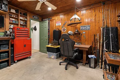 215 W Munson Street, Denison, TX 75020 - Photo 21
