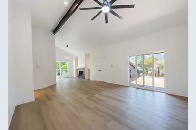 820 Pavillion Street, Dallas, TX 75204 - Photo 25