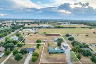 1270 Co Rd 437, Stephenville, TX 76401 - Photo 1
