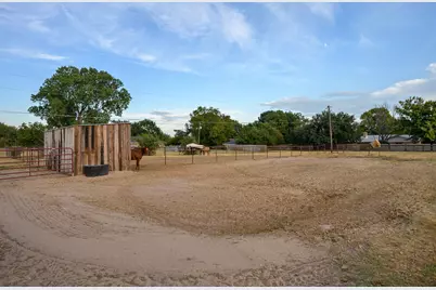 1270 County Road 437, Stephenville, TX 76401 - Photo 11
