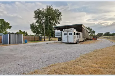 1270 County Road 437, Stephenville, TX 76401 - Photo 5