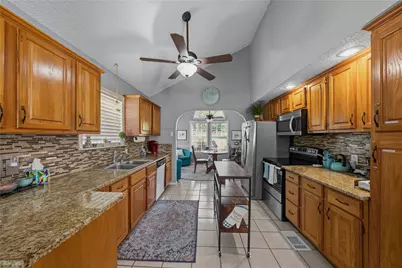 517 Shore Line Drive, Tool, TX 75143 - Photo 5