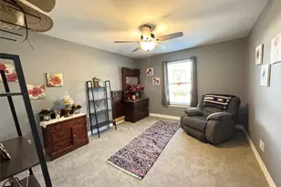 617 N Jordan St, Whitesboro, TX 76273 - Photo 9
