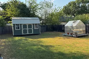 617 N Jordan St, Whitesboro, TX 76273 - Photo 13