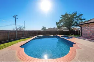 171 Wildwood Dr, DeSoto, TX 75115 - Photo 13