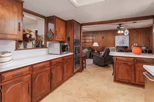 1803 Arrowhead Dr, Pantego, TX 76013 - Photo 11