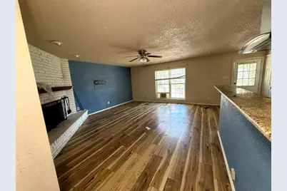 305 S Willow Street, Mansfield, TX 76063 - Photo 7