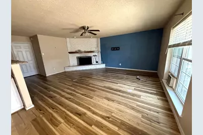 305 S Willow Street, Mansfield, TX 76063 - Photo 11