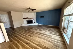 305 S Willow St, Mansfield, TX 76063 - Photo 11