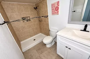 305 S Willow St, Mansfield, TX 76063 - Photo 17