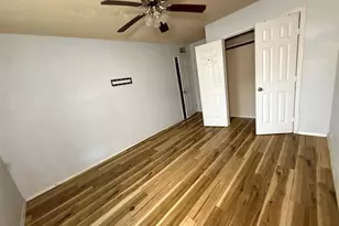 305 S Willow St, Mansfield, TX 76063 - Photo 13