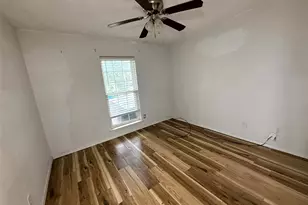 305 S Willow St, Mansfield, TX 76063 - Photo 19