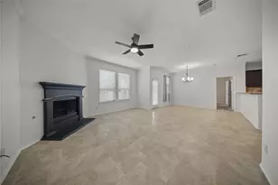 2417 Michelle Creek Dr, Little Elm, TX 75068 - Photo 5