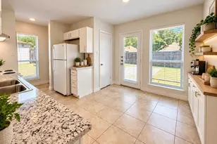 806 Blessing Creek Dr, Euless, TX 76039 - Photo 19