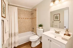 806 Blessing Creek Dr, Euless, TX 76039 - Photo 11