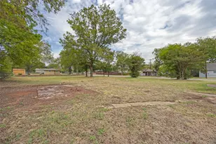 1801 W Bond St, Denison, TX 75020 - Photo 29