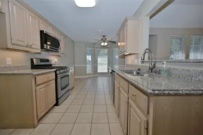 211 Barbara Way, Red Oak, TX 75154 - Photo 5