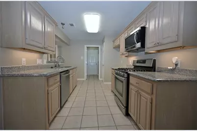 211 Barbara Way, Red Oak, TX 75154 - Photo 3