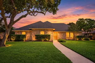 907 Rush Creek Dr, Allen, TX 75002 - Photo 1