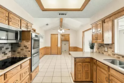 907 Rush Creek Drive, Allen, TX 75002 - Photo 11