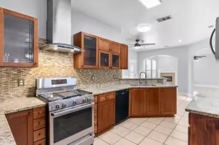 7302 San Carlos Dr, Rowlett, TX 75089 - Photo 11