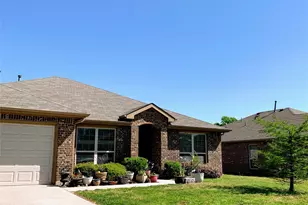 405 Sandy Ln, Little Elm, TX 75068 - Photo 1