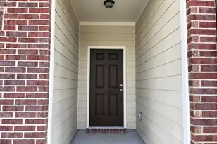 718 Windsor Ct, Lavon, TX 75166 - Photo 3