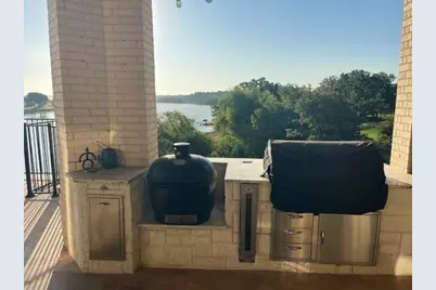 3097 Whispering Oaks Drive, Highland Village, TX 75077 - Photo 19