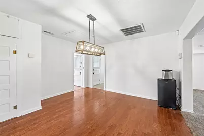 503 E Avenue F, Midlothian, TX 76065 - Photo 5