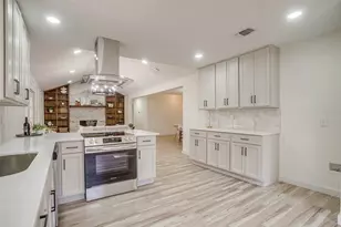 2421 Meadow Vw, Bedford, TX 76021 - Photo 15